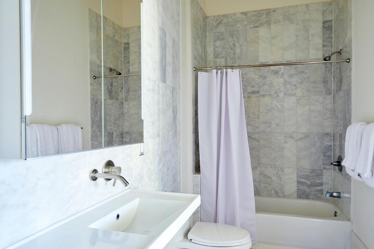 Sonder At Par L'Eau Aparthotel New Orleans Rom bilde